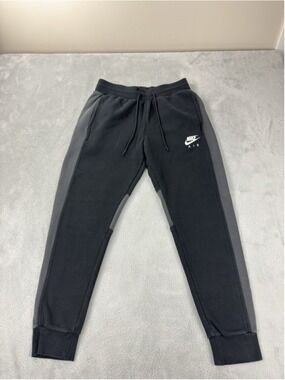 Nike Men's Size Medium Fleece Black Jogger Slim Pants DR8949-011 Style Number